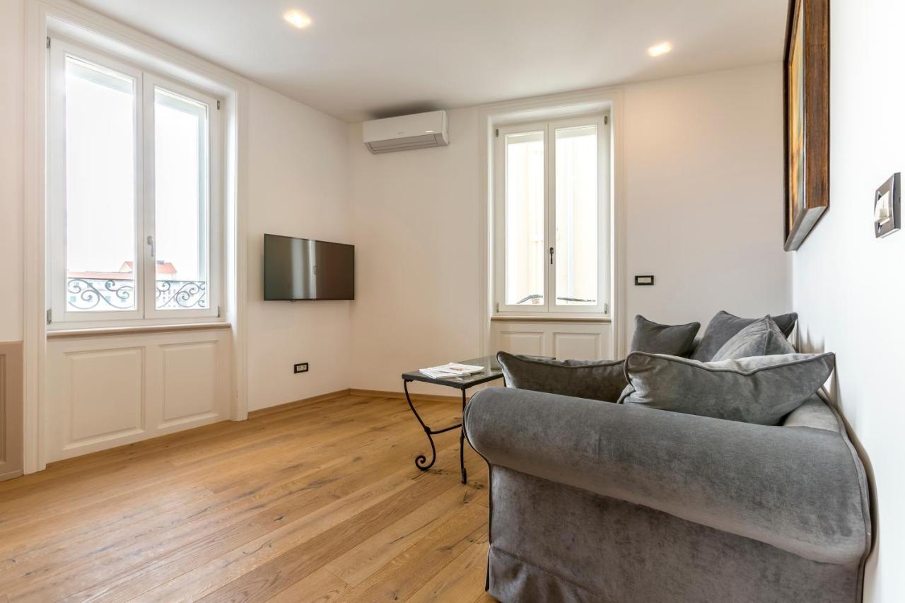 Queen Apartment Split Buitenkant foto
